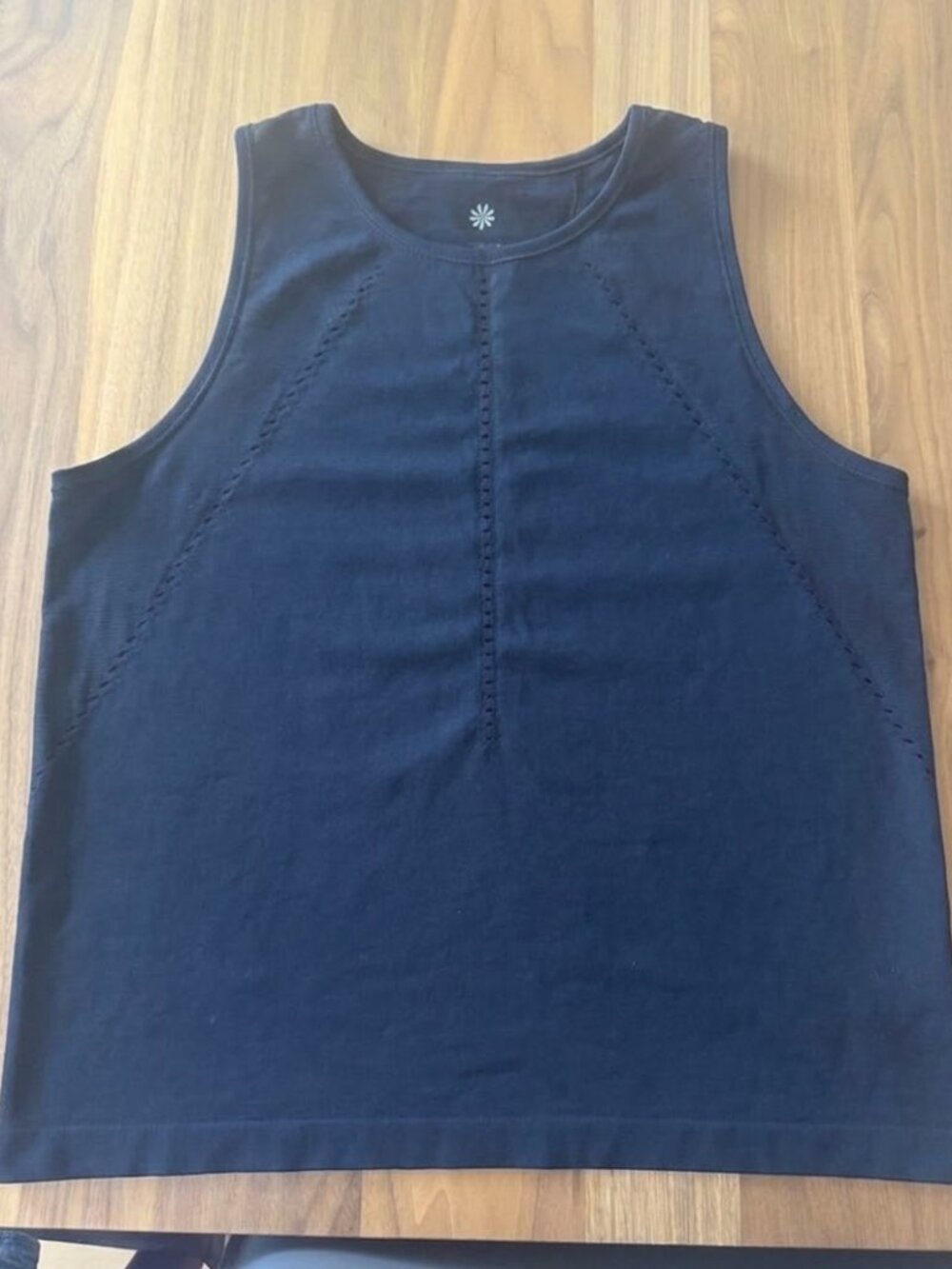 ATHLETA Foothill Black Seamless Breathable Workout Tank w/ Optional Tie Back-M